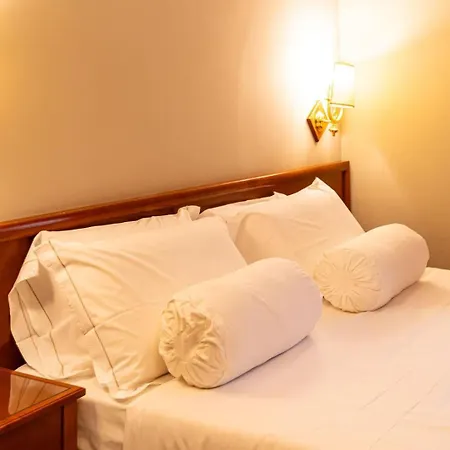 Guest house De Curtis Suites&rooms By Malia Catania