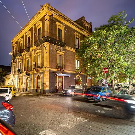 Guest house De Curtis Suites&rooms By Malia