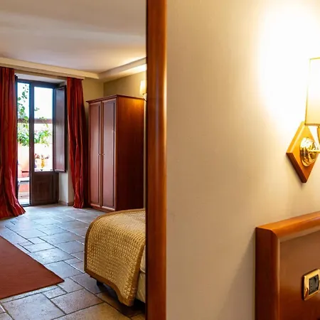 De Curtis Suites&rooms By Malia * Catania